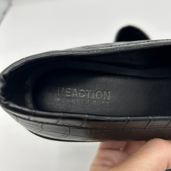 Kenneth Cole Reaction Sienna Lug Loafer Black Croc Pattern Gold Chain 8.5 - Picture 5 of 10